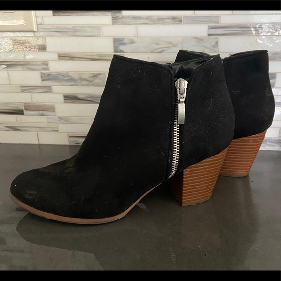 macy’s swede booties - Picture 1 of 3